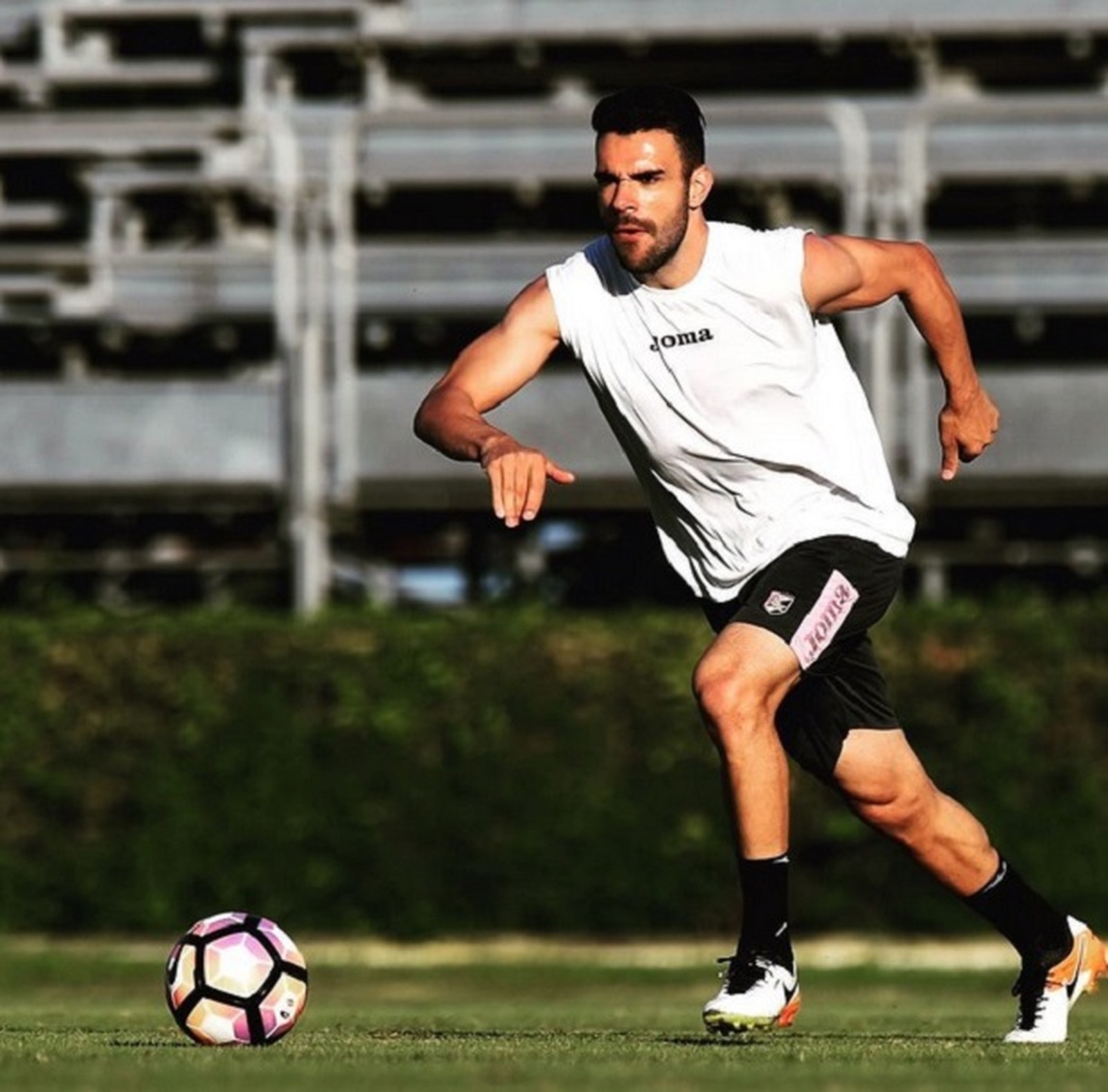 Bruno Henrique e mais dois: Cuca elogia reforço e indica volante na Libertadores