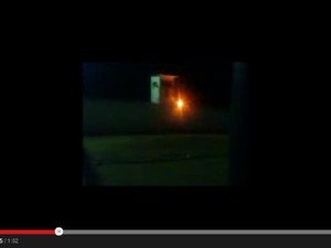 Um detento filmou o momento em que outro apenado foi eletrocutado ao tentar fugir de presídio (Foto: Reprodução/Youtube)