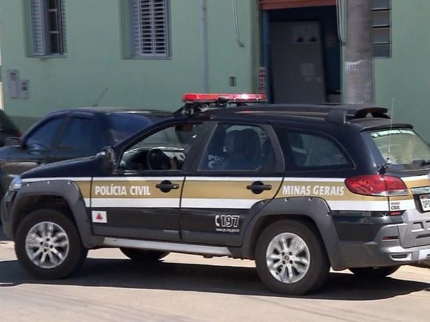 Polícia Civil prende suspeitos de associação ao tráfico em Santa Rita do Sapucaí (Foto: Reprodução EPTV)