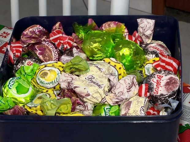 Bombons produzidos pelos jovens (Foto: Reprodução/ TV Gazeta)