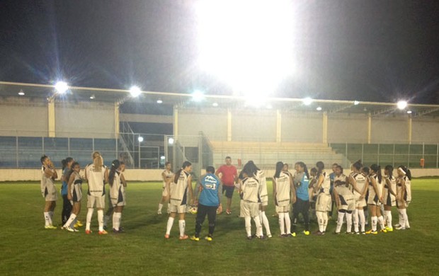 Primeiro treino da equipe feminina do Botafogo-PB aconteceu neste sábado, no Estádio da Graça (Foto: Divulgação / Botafogo-PB)