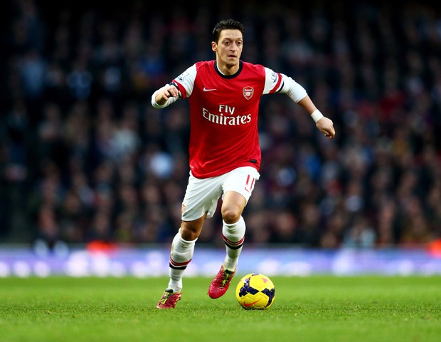 O QUE ACONTECEU COM O MEIA MESUT OZIL? #shorts 