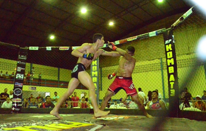 Norte Leste Fight Manaus Luan Fernandes vence Samuel Xavier (Foto: Emanuel Mendes Siqueira)