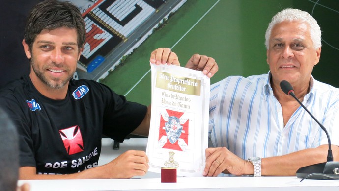 juninho pernambucano vasco despedida   (Foto: Edgard Maciel de Sá)