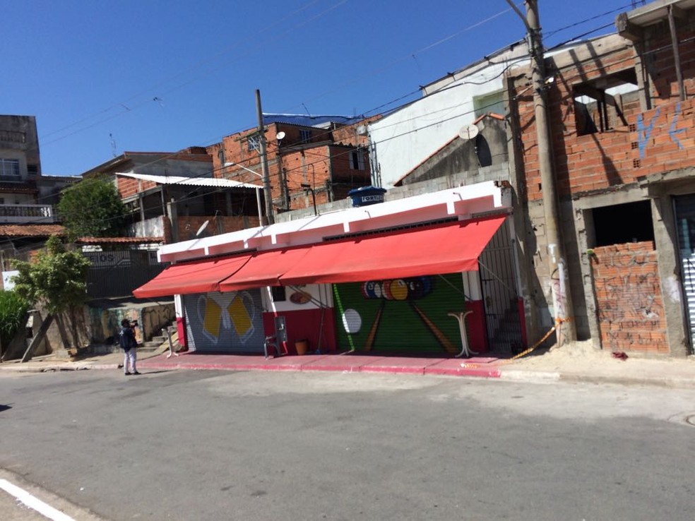Bar onde ocorreu a chacina no Jaçanã  (Foto: Kleber Tomaz/G1 )