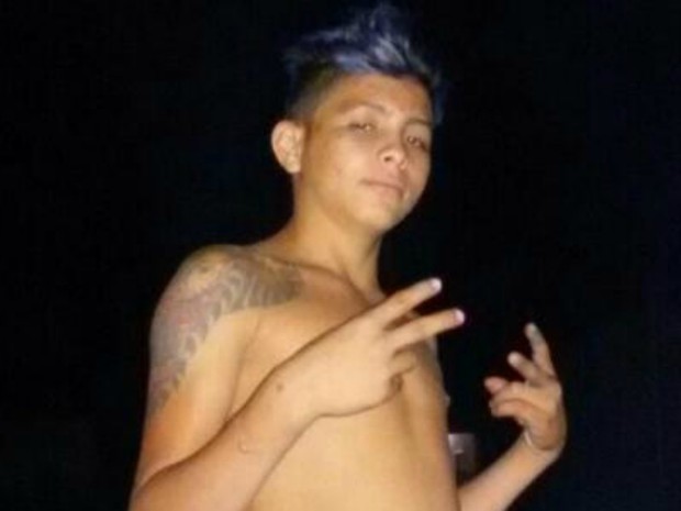 O adolescente Edinei Silva do Nascimento, de 14 anos, foi morto a tiros  (Foto: Arquivo da família)