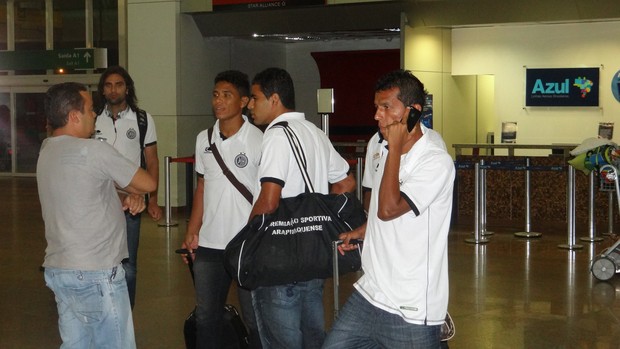 ASA, embarque (Foto: Leonardo Freire/GLOBOESPORTE.COM)