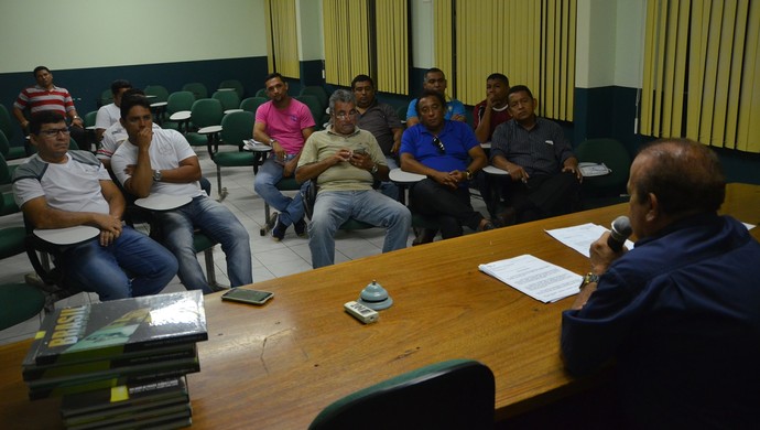Reunião foi realizada na sede da Federação de Futebol do Acre (FFAC), na capital (Foto: Duaine Rodrigues)