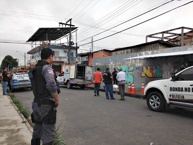 G1 Homem morre após ser alvejado tiros na nuca e virilha no AM