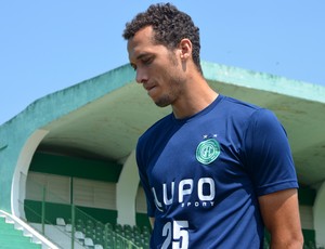 Neto, zagueiro do Guarani (Foto: Murilo Borges / Globoesporte.com)