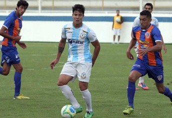 Wallace fernandes (Foto: Tiago Ferreira/ Macaé Esporte Futebol Clube)