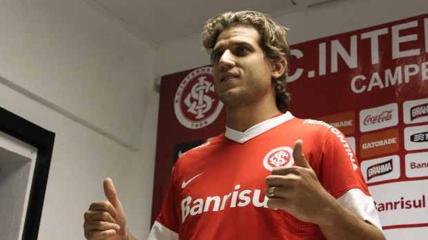 Rafael Moura, novo atacante do Inter (Foto: Diego Guichard/GLOBOESPORTE.COM)