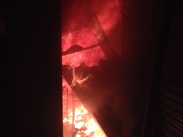 Homem morreu em incêndio em Bandeirantes, no norte do Paraná (Foto: Adenilson Fernandes/Arquivo pessoal)