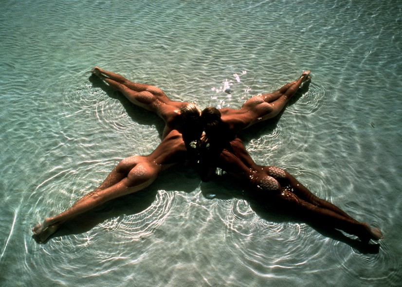 1984 – A Bahamas volta a ser cenário do calendário na primeira edição depois da suspensão da publicação