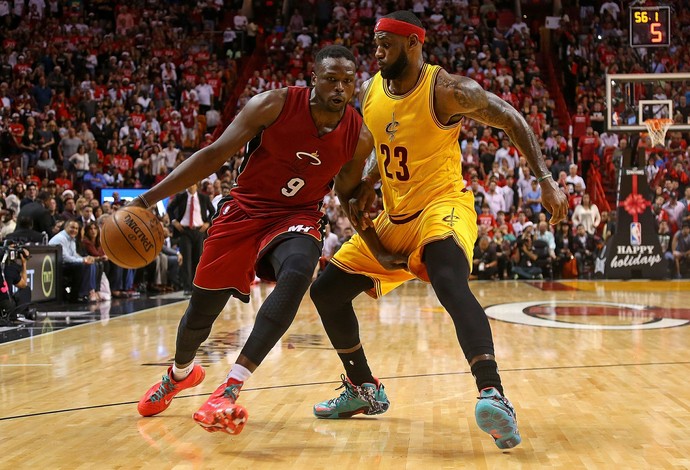 Luol Deng também foi decisivo na vitória do Heat sobre os Cavs (Foto: Getty Images) Luol Deng também foi decisivo na vitória do Heat sobre os Cavs (Foto: Getty Images)