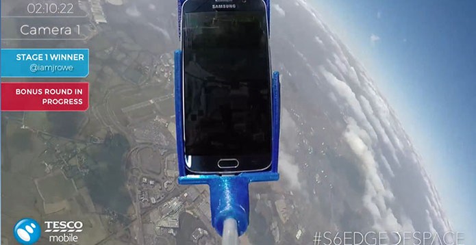 Galaxy S6 Edge no espaço (Foto: Divulgação/Tesco)
