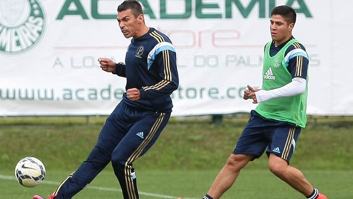 EXCLUSIVO: Contra o Coritiba, Palmeiras terá dois reforços