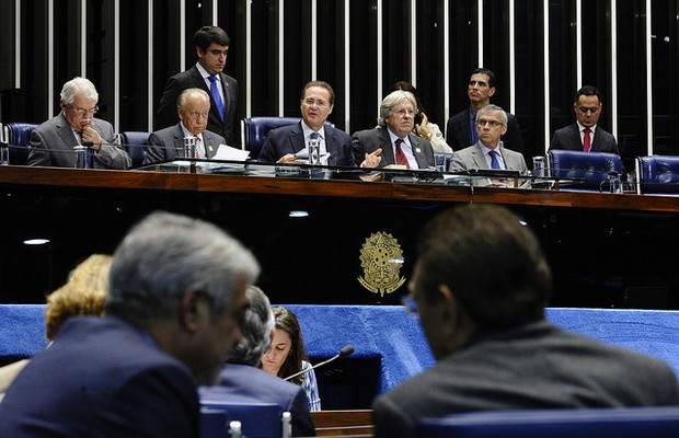 Sessão no Senado no dia 30 de junho (Foto: Edilson Rodrigues/Agência Senado)