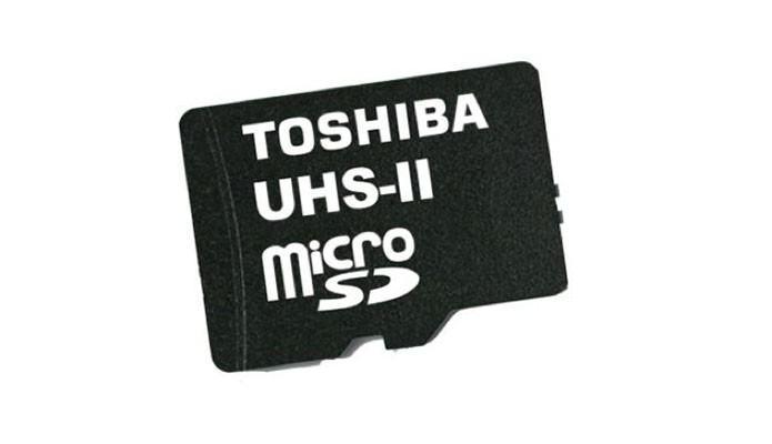 Novo cartão microSD da Toshiba lê dados até 8 vezes mais rápido que modelo anterior de 32 GB (Foto: Divulgação/Toshiba)