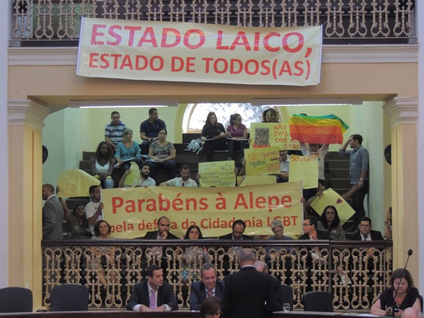 Grupo fez ato no plenário da Casa Legislativa (Foto: Luna Markman/G1)