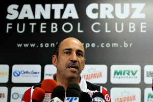 Vinícius Eutrópio Santa Cruz (Foto: Marlon Costa / Pernambuco Press) Vinícius Eutrópio Santa Cruz (Foto: Marlon Costa / Pernambuco Press)