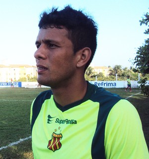 Eloir diz que clube aprendeu com erros de 2013 no Estadual (Foto: Afonso Diniz/GloboEsporte.com)