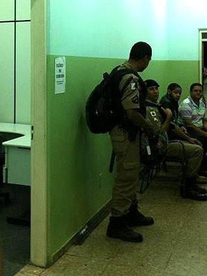 Emicida preso por desacato a autoridade em delegacia de Belo Horizonte (Foto: Júlia Moysés/Arquivo Pessoal)