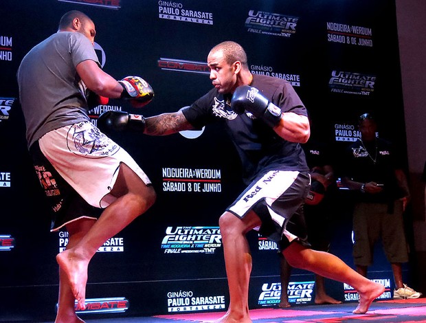 Rafael Feijão treino aberto UFC (Foto: Adriano Albuquerque)