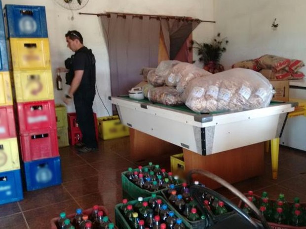 Dono do comércio também fazia bebidas caseiras, diz polícia (Foto: Divulgação/ DIG Avaré)