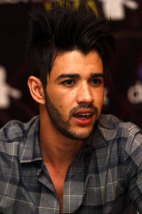 Gusttavo Lima em coletiva de imprensa em São Paulo (Foto: Paduardo/ Ag. News) Gusttavo Lima em coletiva de imprensa em São Paulo (Foto: Paduardo/ Ag. News)