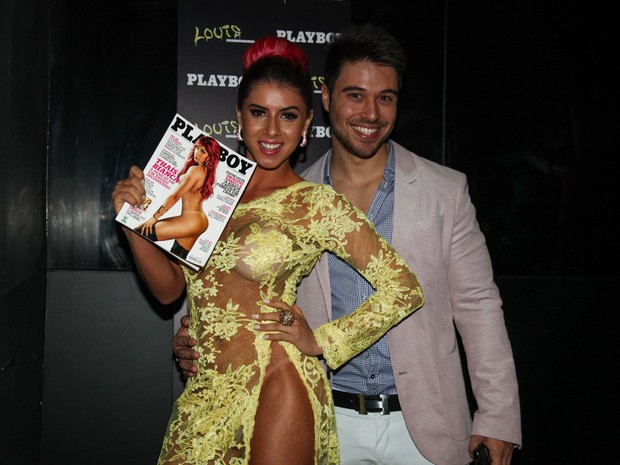 Thais Bianca com o namorado, Douglas D'amore, em boate em São Paulo (Foto: Manuela Scarpa/ Foto Rio News)