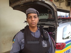 Fabiana Barros, sargento da Polícia Militar (Foto: Dyepeson Martins/G1)