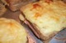 Dica de lanche irresistível: pão, queijo e forno por 15min (Receitas.com)