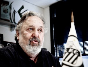 PRESIDENTE DO SANTOS ALAOR RIBEIRO (Foto: Marcos Ribolli / Globoesporte.com) PRESIDENTE DO SANTOS ALAOR RIBEIRO (Foto: Marcos Ribolli / Globoesporte.com)