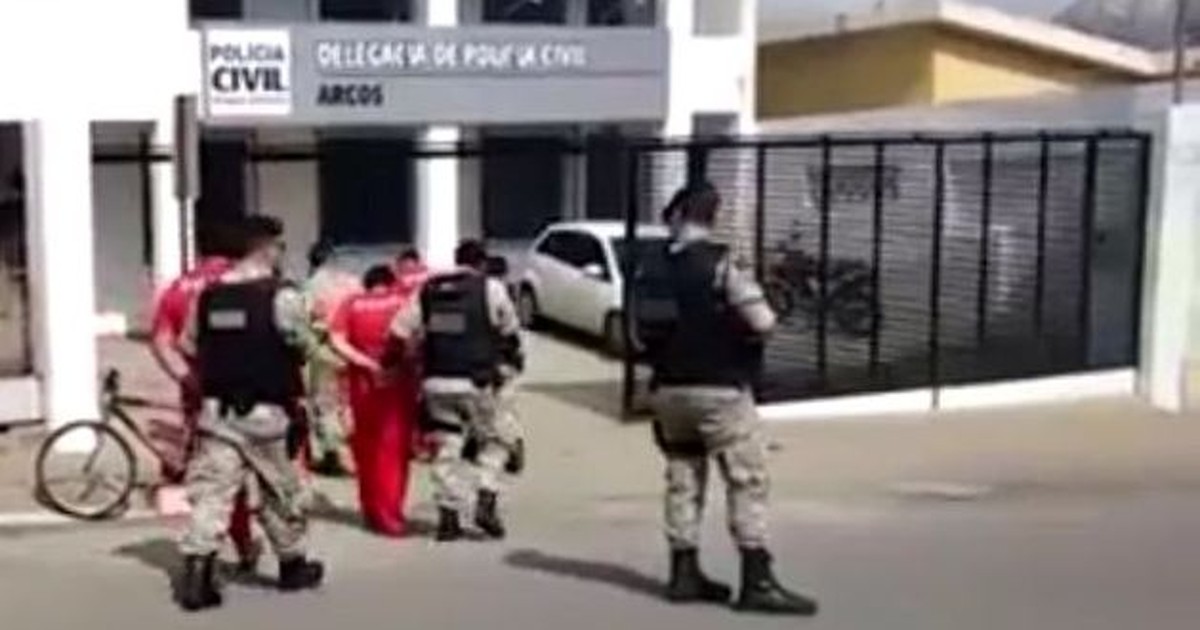 G1 - Operação contra tráfico prende 36 em Formiga, Arcos e ... - Globo.com