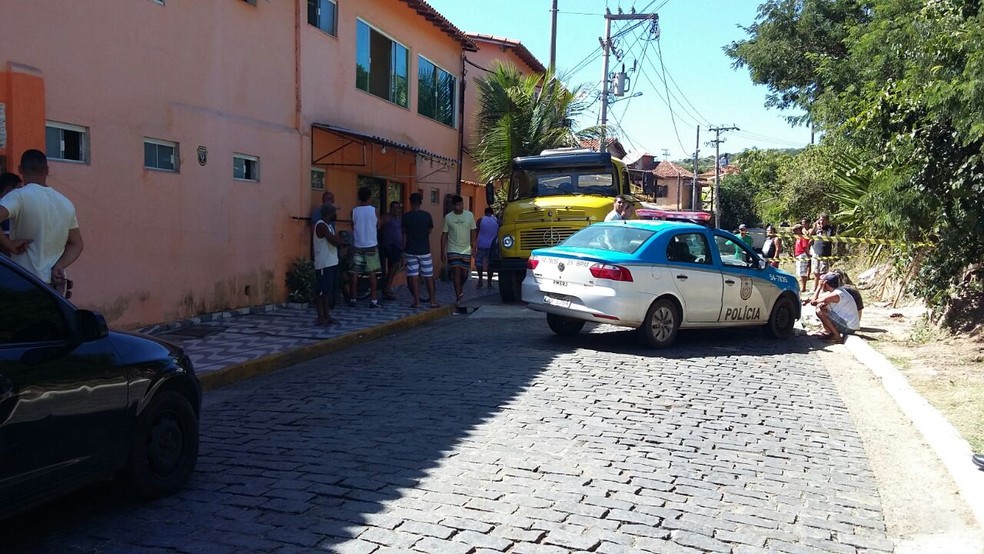 Motorista de caminhão foi morto a tiros no bairro Geribá, em Búzios (Foto: Bebeto Karolla/Folha de Búzios)