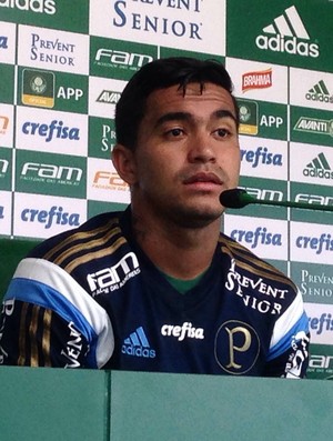 Menos apito, mais bola: 