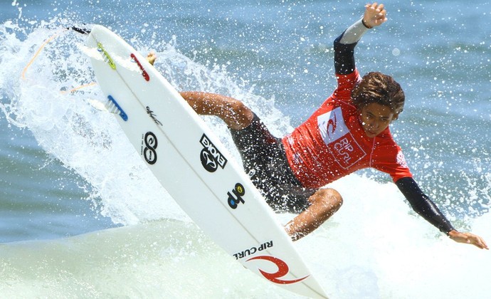 Samuel Pupo surfista (Foto: Pedro Monteiro / Divulgação)