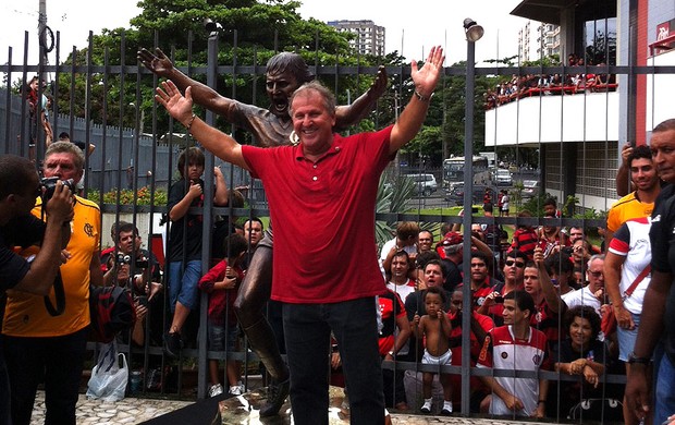 Flamengo faz festa na Gávea para celebrar aniversário do ídolo Zico (Foto: André Durão / Globoesporte.com)