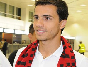 Nilmar &eacute; apresentado pelo Al Rayyan, do Qatar (Foto: Divulga&ccedil;&atilde;o / Site oficial do Al Rayyan)