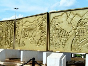 Painel dos Imigrantes é a peça mais cara a ser restaurada, segundo Funcultural (Foto: Condecom/ Divulgação) Painel dos Imigrantes é a peça mais cara a ser restaurada, segundo Funcultural (Foto: Condecom/ Divulgação)