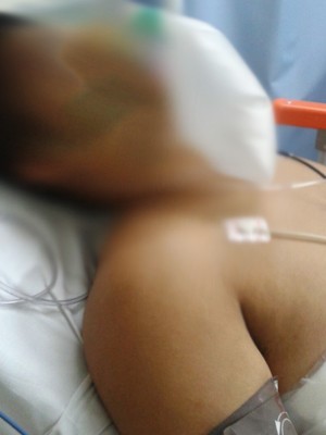 Estudante está na enfermaria do Hospital de Base (Foto: Juliana dos Santos/Arquivo Pessoal)