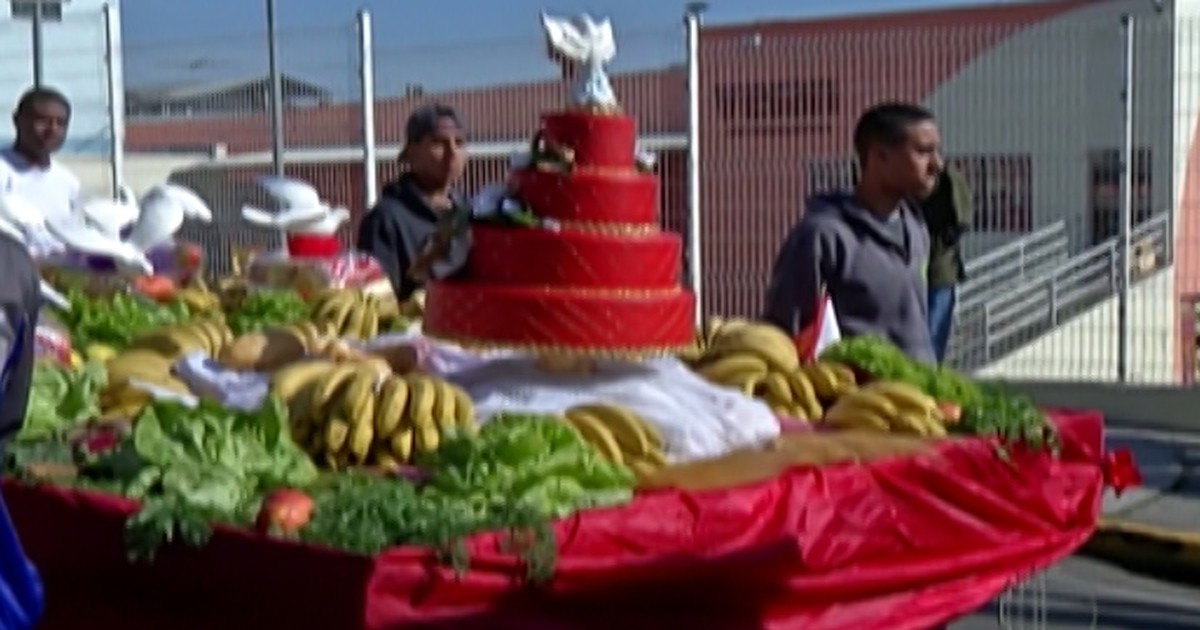 G1 Festa do Divino movimenta distrito de Brás Cubas em Mogi