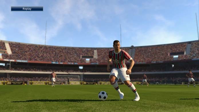 Tricolor das Laranjeiras está entre os mais poderosos de PES 2016 (Foto: Reprodução/Murilo Molina)
