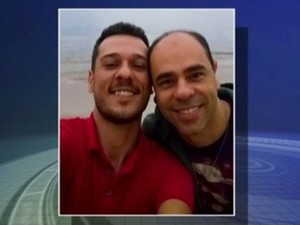 Rodrigo e Silvio durante a viagem ao Rio (Foto: Reprodução / TV TEM)