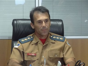 Coronel Clóvis Ramalho, presidente do Cemit, disse que serão lançados editais de pesquisa em busca de iniciativas com viabilidade técnica e ambiental para proteção da orla (Foto: Luna Markman / G1) Coronel Clóvis Ramalho, presidente do Cemit, disse que serão lançados editais de pesquisa em busca de iniciativas com viabilidade técnica e ambiental para proteção da orla (Foto: Luna Markman / G1)
