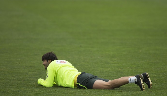 Kaká treino Brasil Chile (Foto: Leo Correa / Mowa Sports)