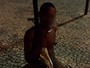Menor preso a poste no Rio é detido após assaltar turistas