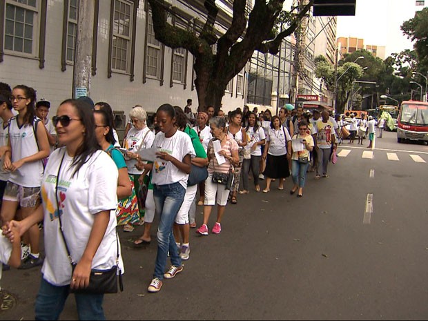 Caminhada (Foto: Reprodução/TV Bahia)