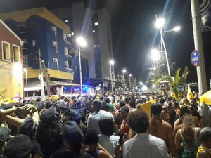 Circuito Sérgio Bezerra ficou cheio durante o desfile das fanfarras (Foto: Alan Oliveira/G1 Bahia)